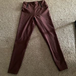 Abercrombie Leggings size medium